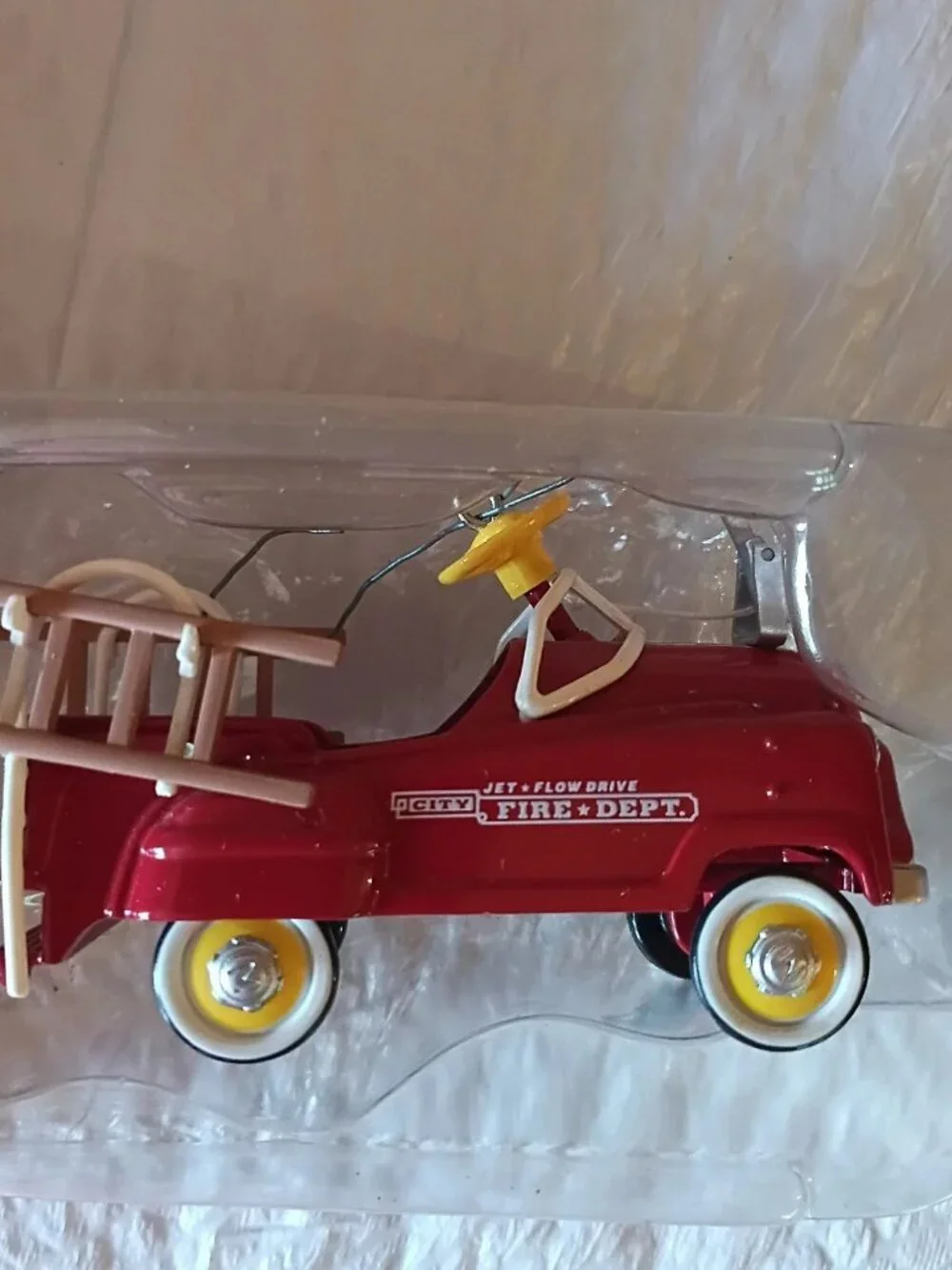 Hallmark Keepsake 1995 Murray Fire Truck Kiddie Car Classics #2 Ornament NIB